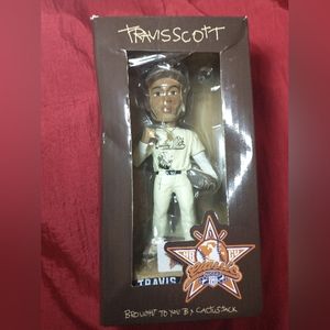 ❤️TRAVIS SCOTT BOBBLEHEAD